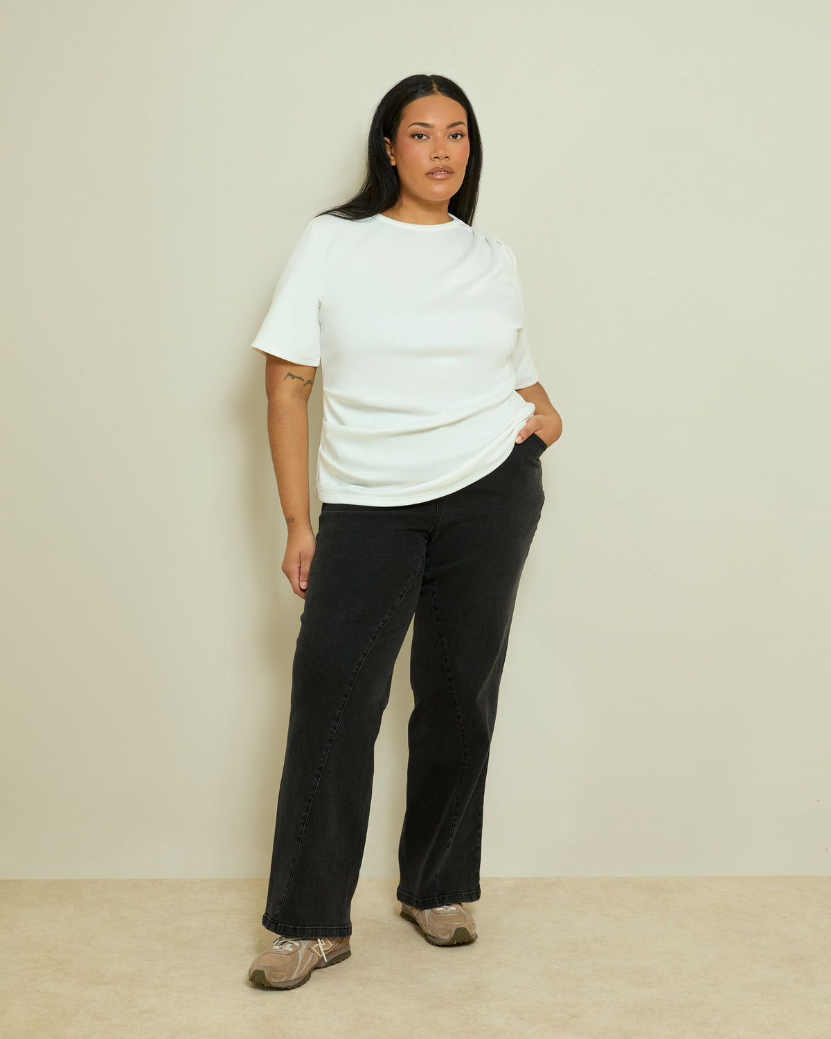 COMFORT STRETCH TWIST SEAM JEANS- WASHED BLACK