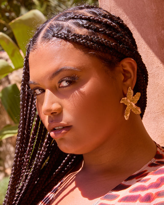 GOLD STATEMENT FLORAL EARINGS